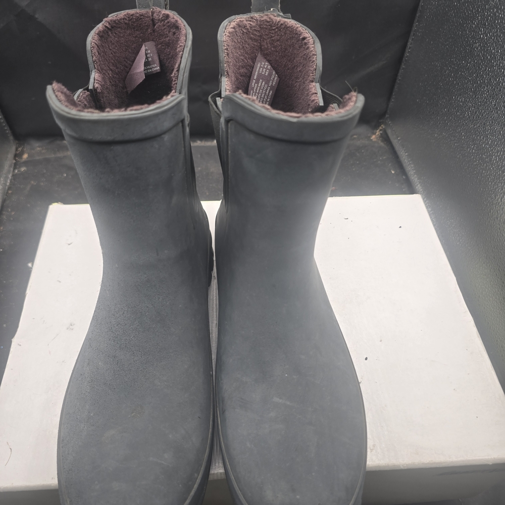 Eddie Bauer Women's‎ Black Winter Boots